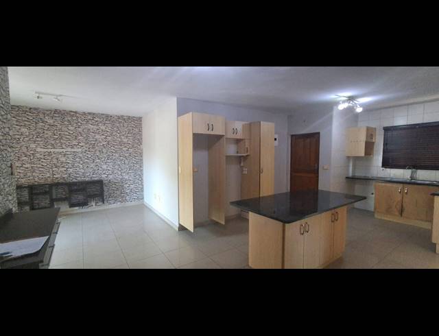 3 BEDROOM APARTMENT FOR SALE IN TONGAAT CENTRAL